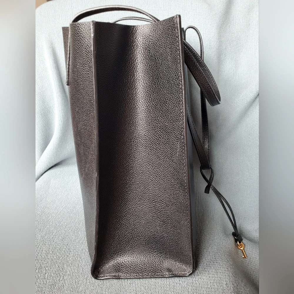 Marc Jacobs Black Leather Tote Sleek Design - Picture 11 of 16
